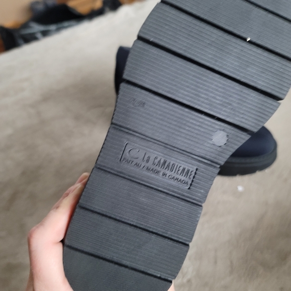 NEW La Canadienne Jared Knit Platform Bootie Navy Blue Black Wedge Shoe - Picture 6 of 7